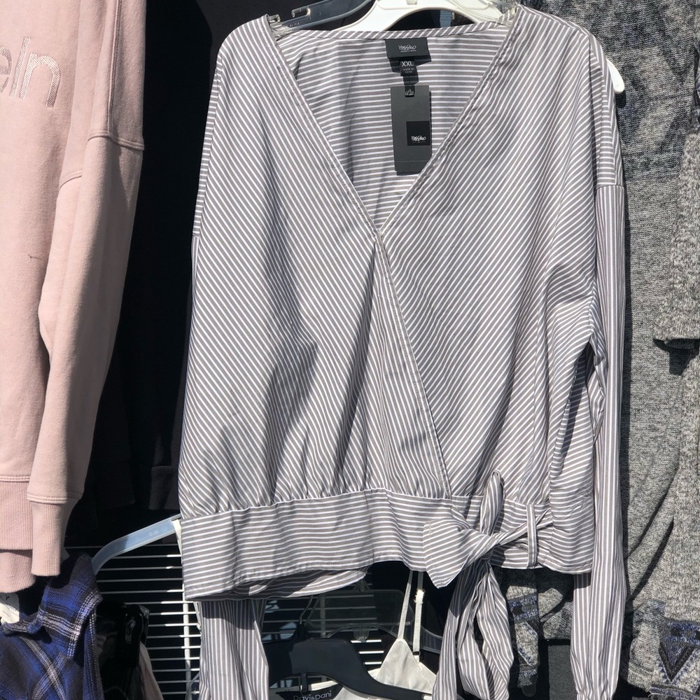Crop Top - Picture 6 of 7